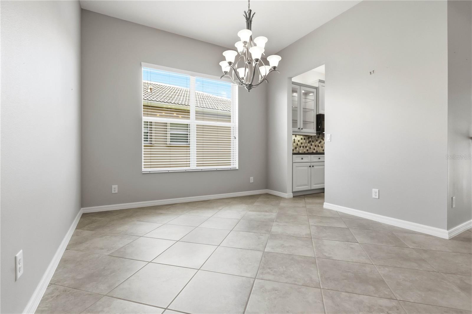 VALENCIA LAKES TR J PH 2 - Residential