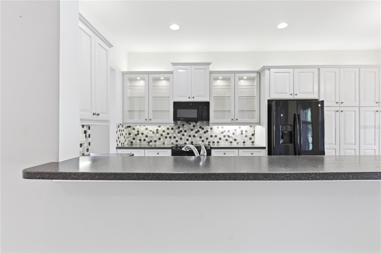 VALENCIA LAKES TR J PH 2 - Residential