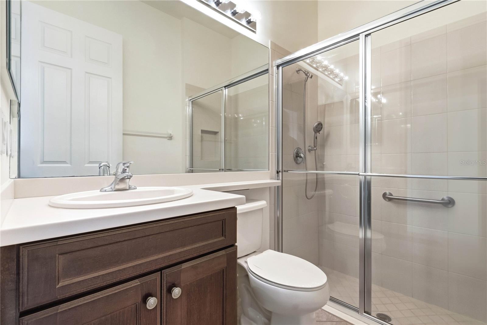 VALENCIA LAKES TR J PH 2 - Residential