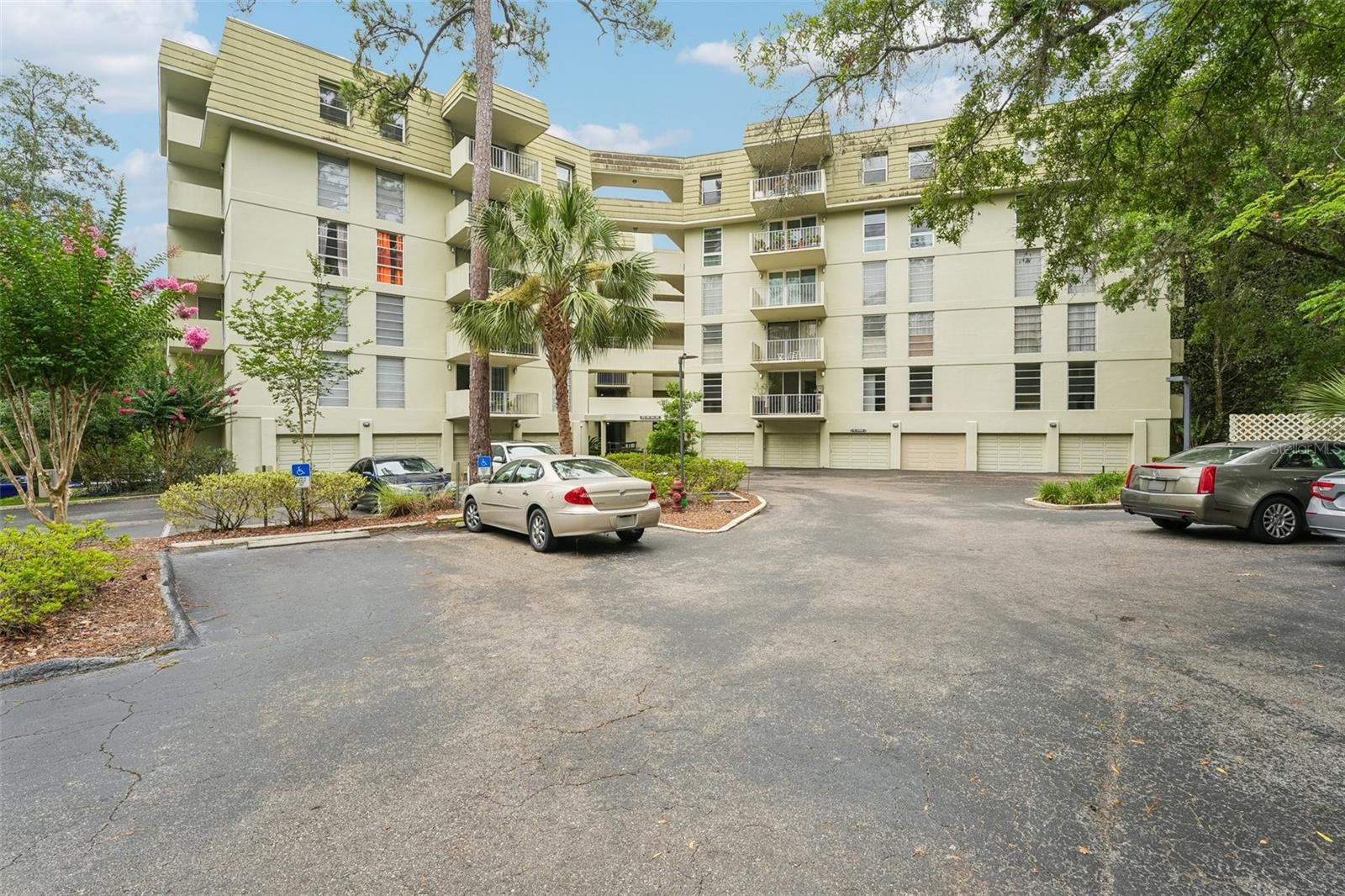 GAINESWOOD - Residential