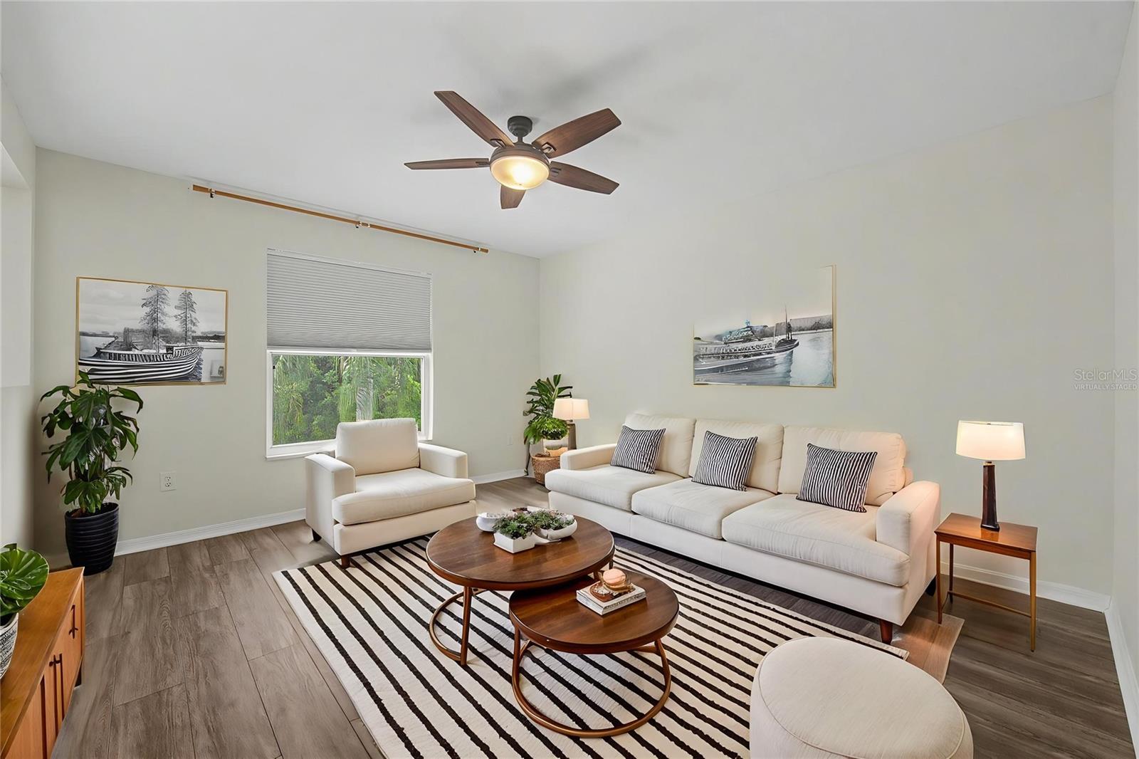 MEADOW POINTE - Residential