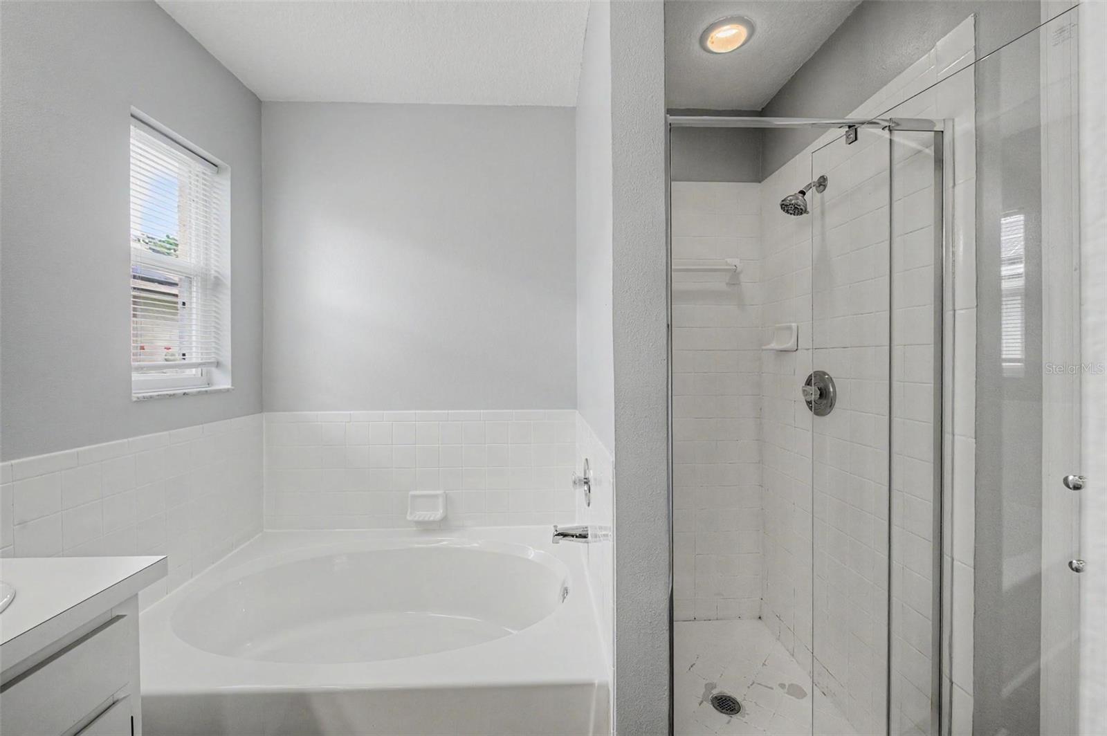 MEADOW POINTE - Residential