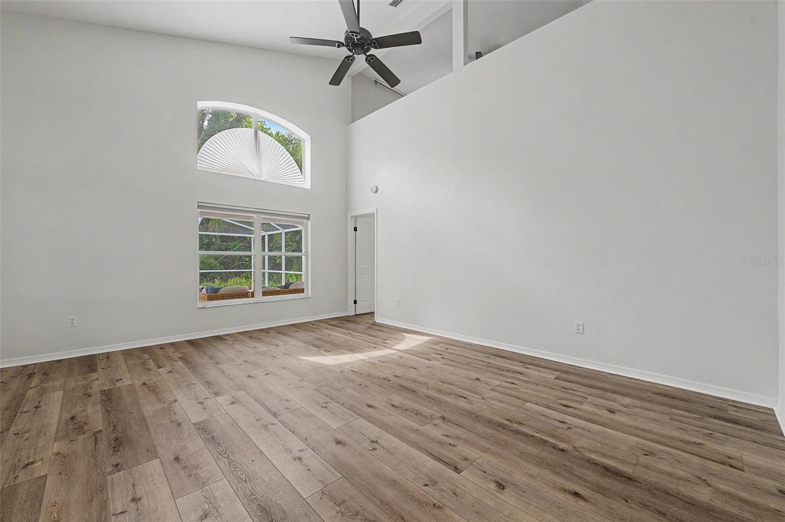 MEADOW POINTE - Residential