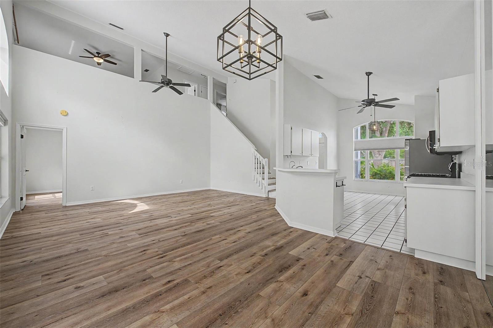 MEADOW POINTE - Residential