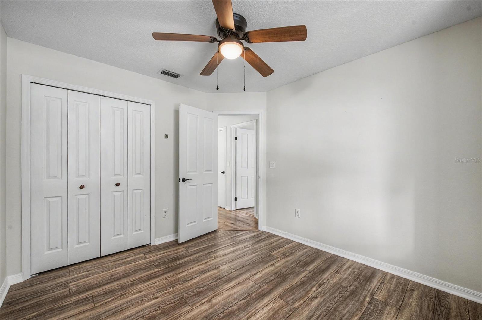 MEADOW POINTE - Residential