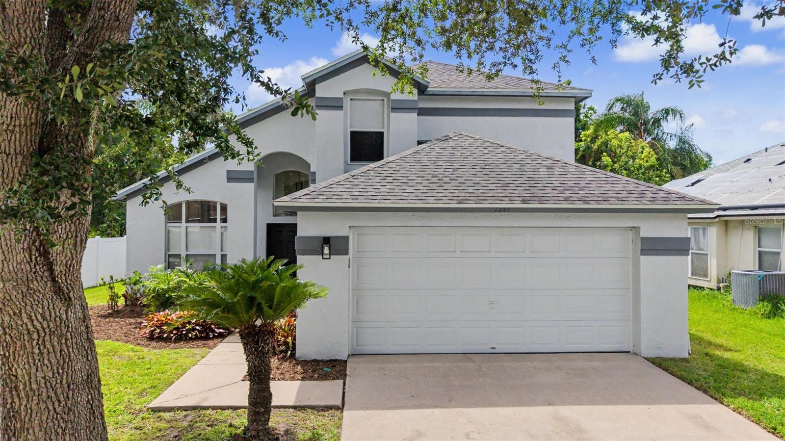 MEADOW POINTE - Residential