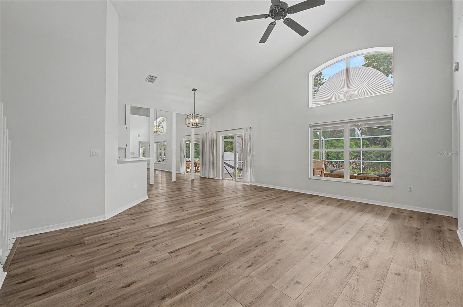 MEADOW POINTE - Residential