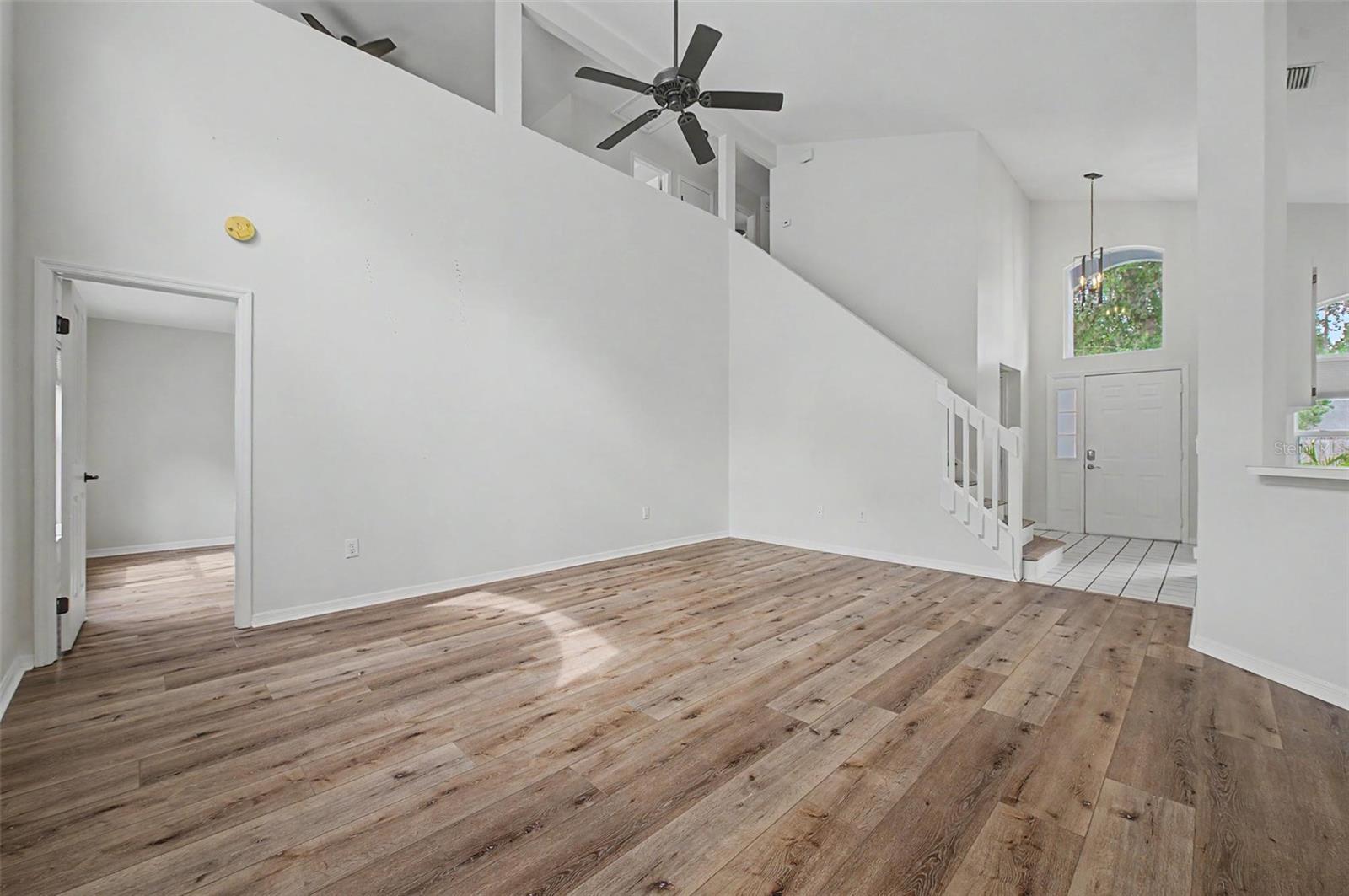 MEADOW POINTE - Residential