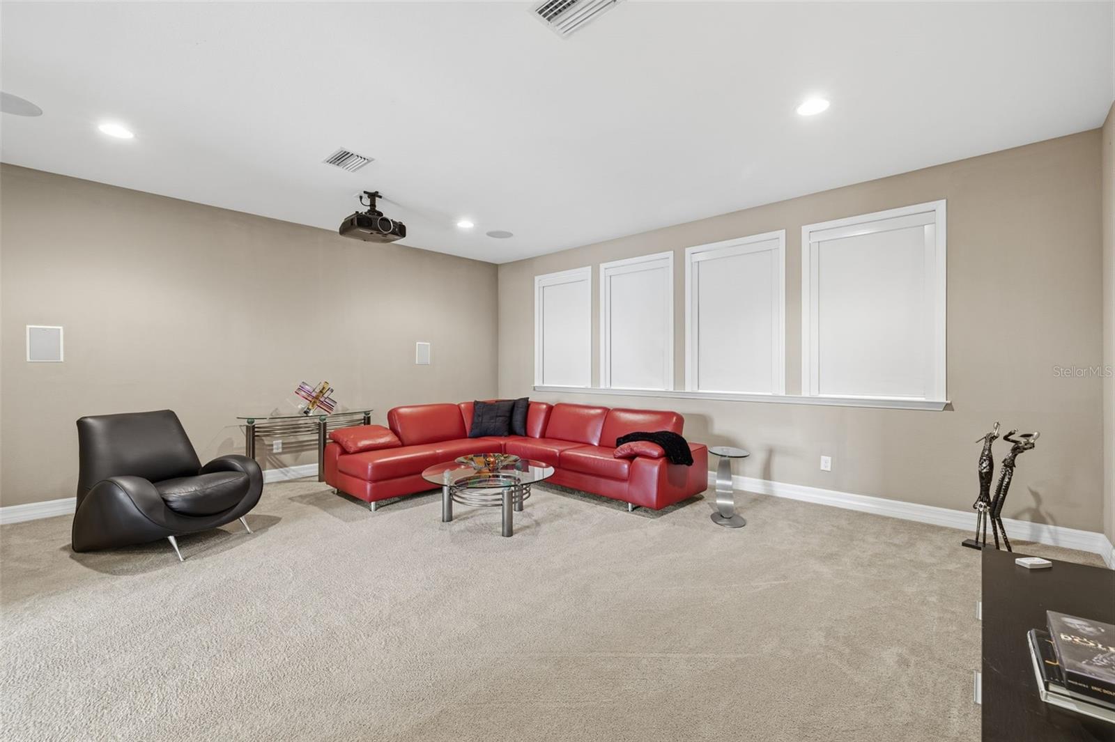 RETREAT AT CARROLLWOOD - Residential