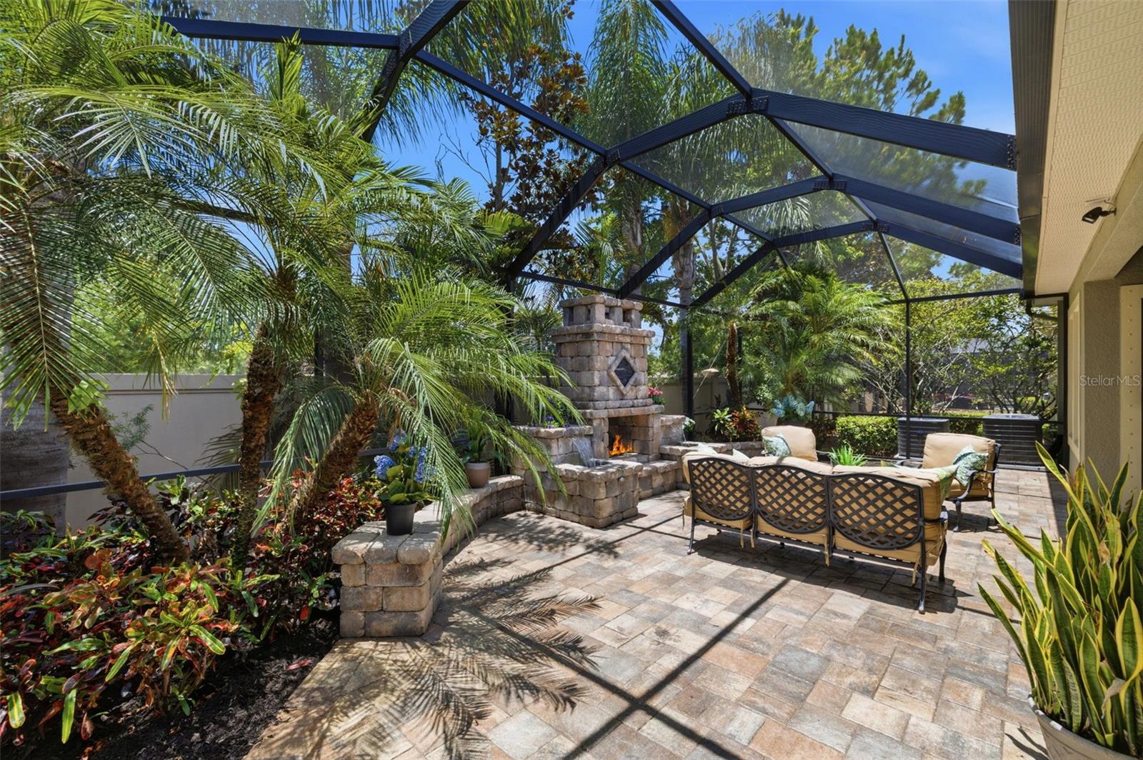 RETREAT AT CARROLLWOOD - Residential
