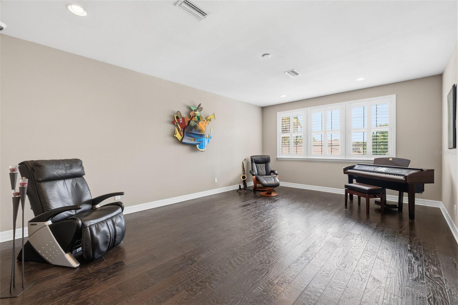 RETREAT AT CARROLLWOOD - Residential