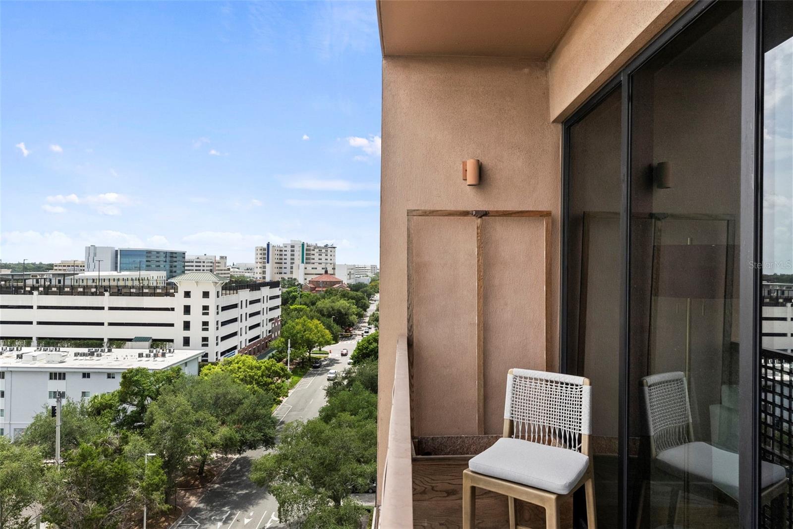 SALVADOR THE CONDO - Residential