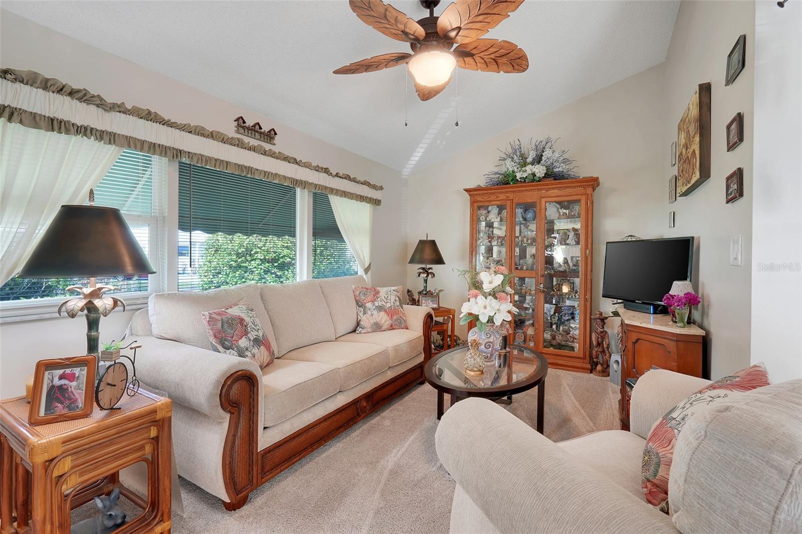OUTDOOR RES/ORLANDO - Residential
