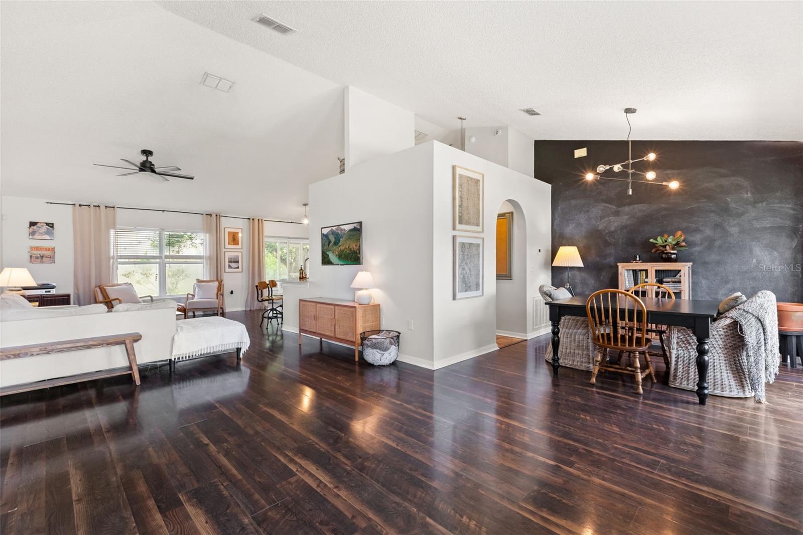 DELTONA LAKES UNIT 32 - Residential