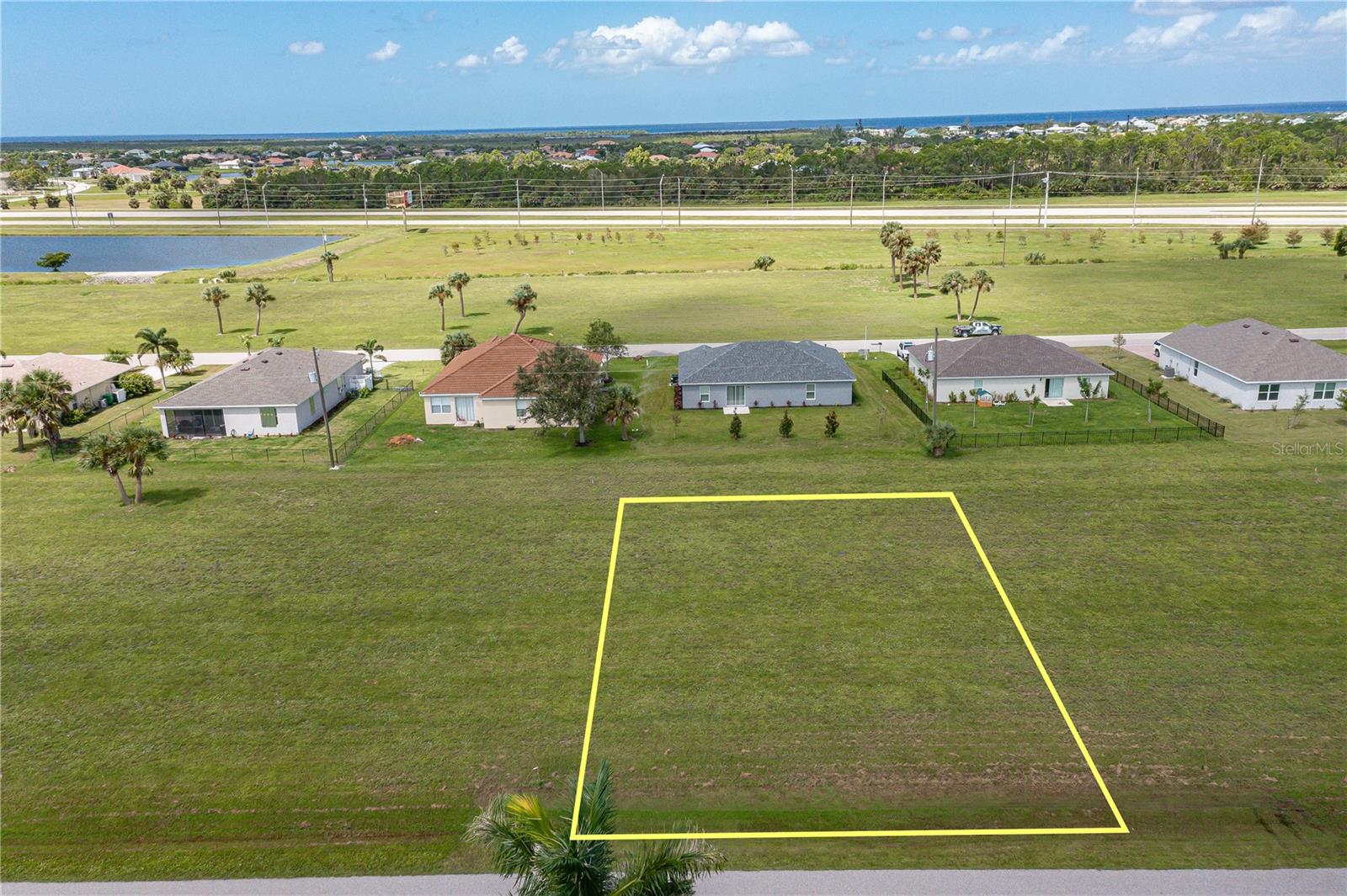PUNTA GORDA ISLES SEC 16 - Land