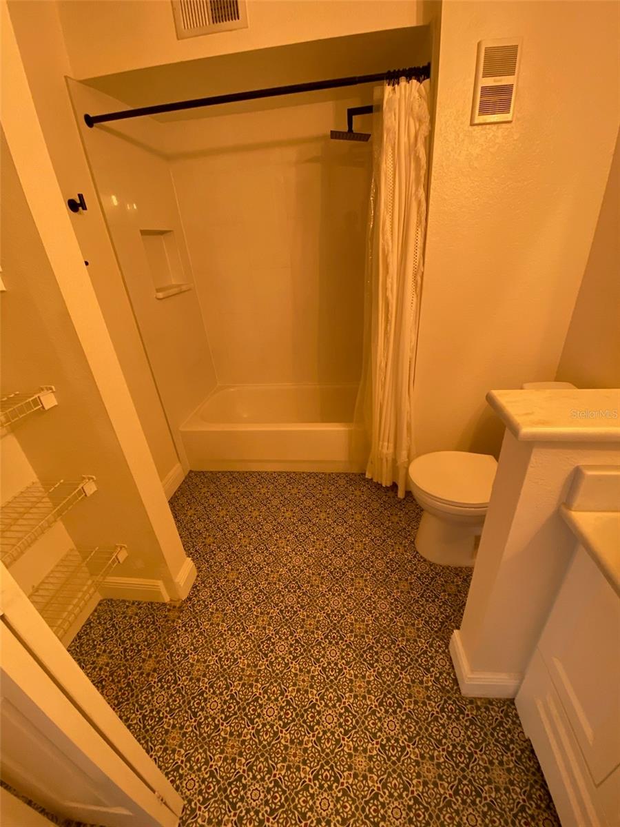 BONA VISTA CONDO - Residential Lease