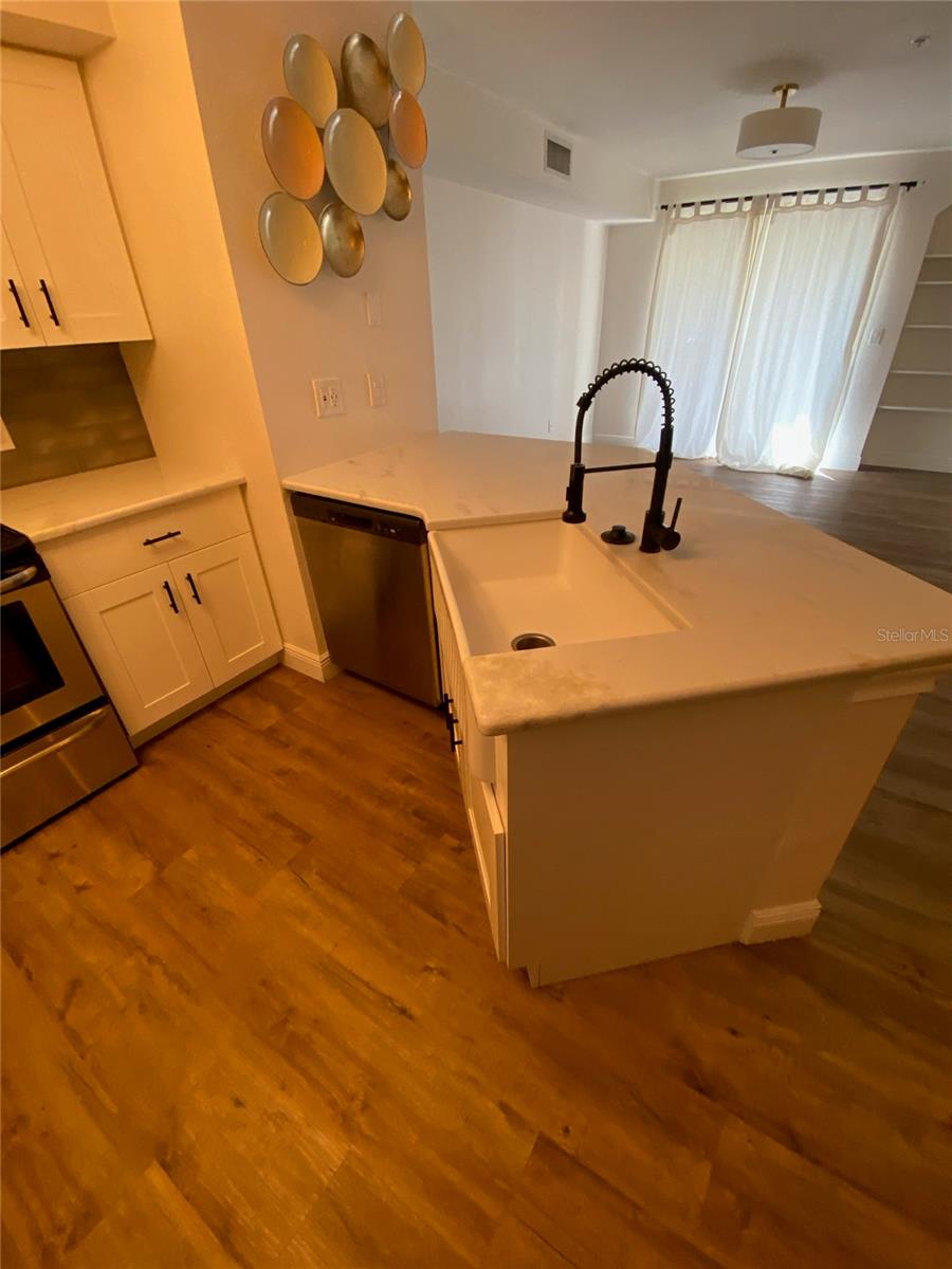 BONA VISTA CONDO - Residential Lease