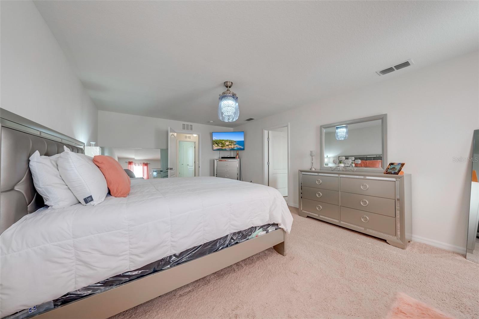 LAKESIDE LANDINGS PH 01 - Residential