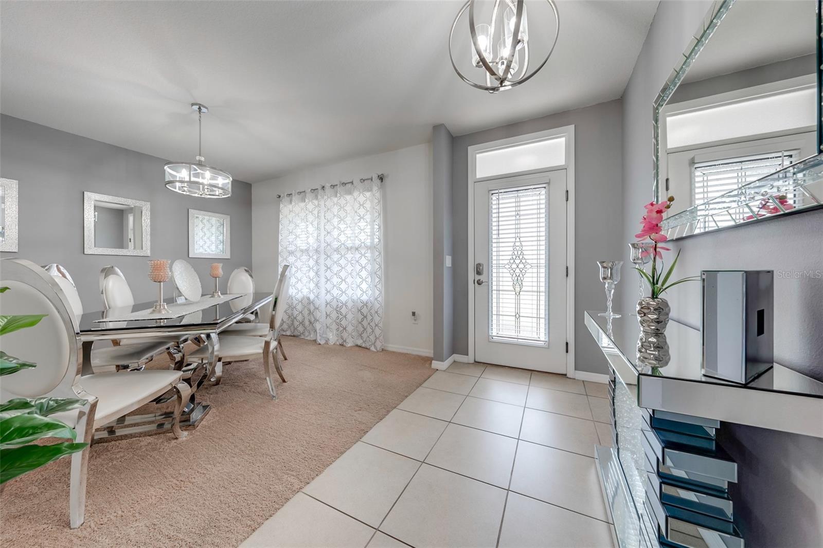 LAKESIDE LANDINGS PH 01 - Residential