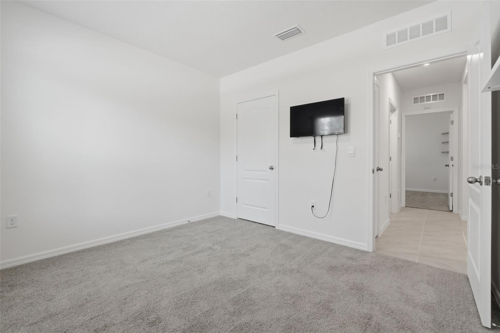 EDGEMONT - Residential