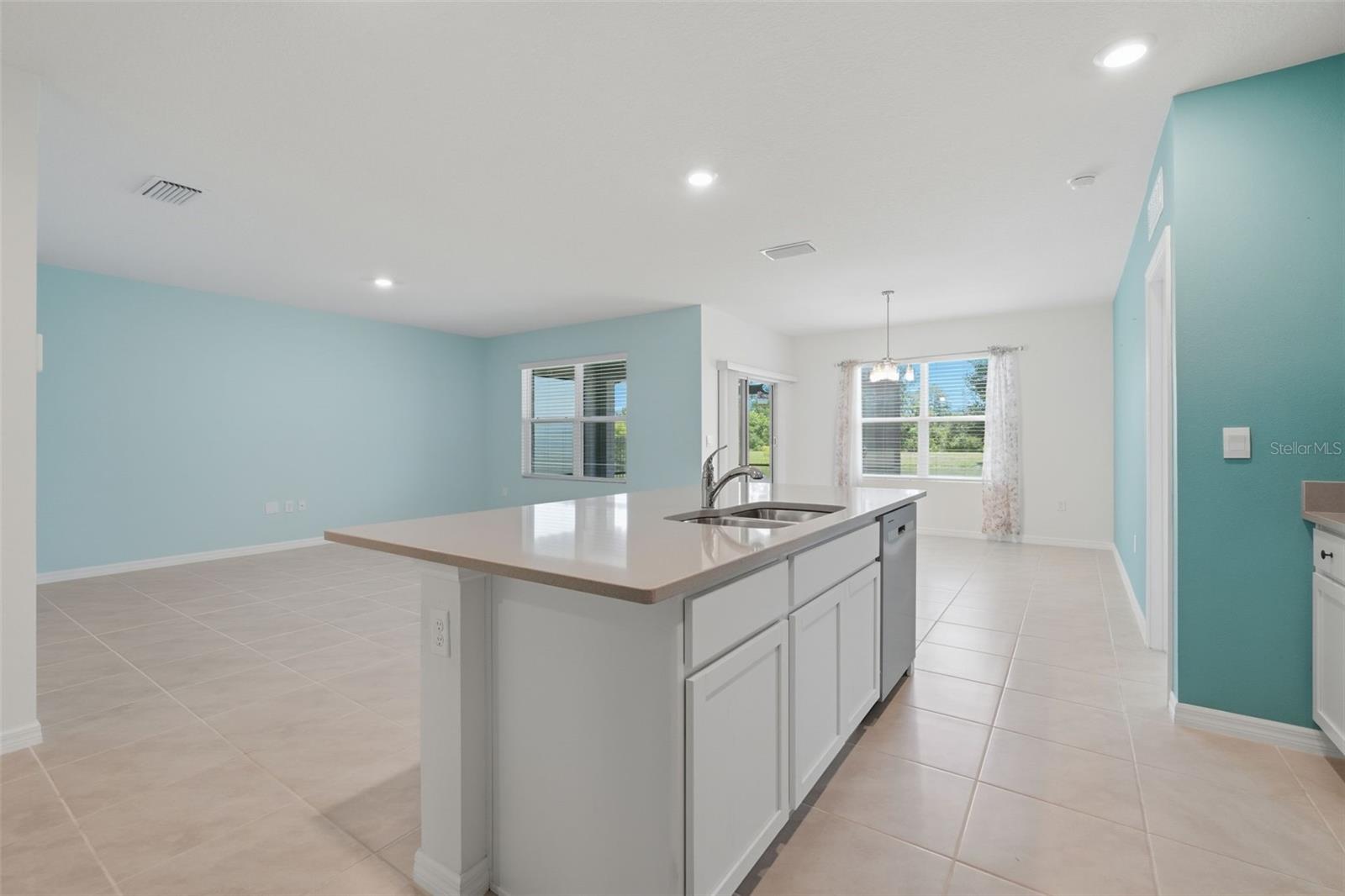 EDGEMONT - Residential