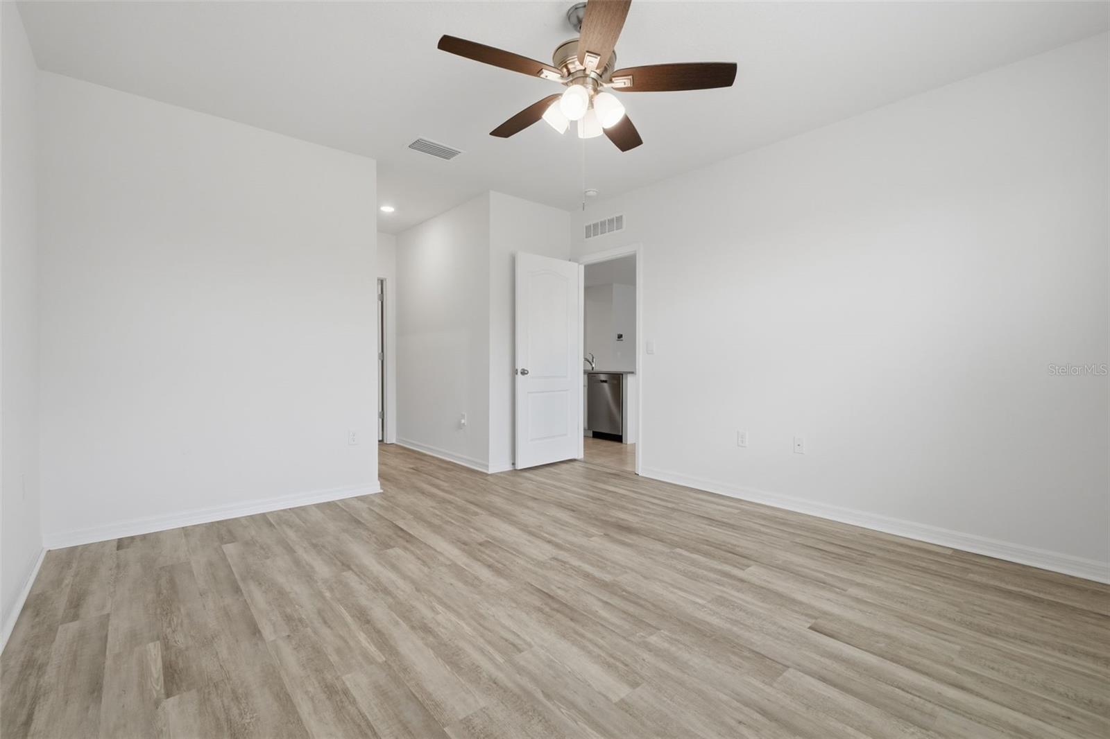 EDGEMONT - Residential