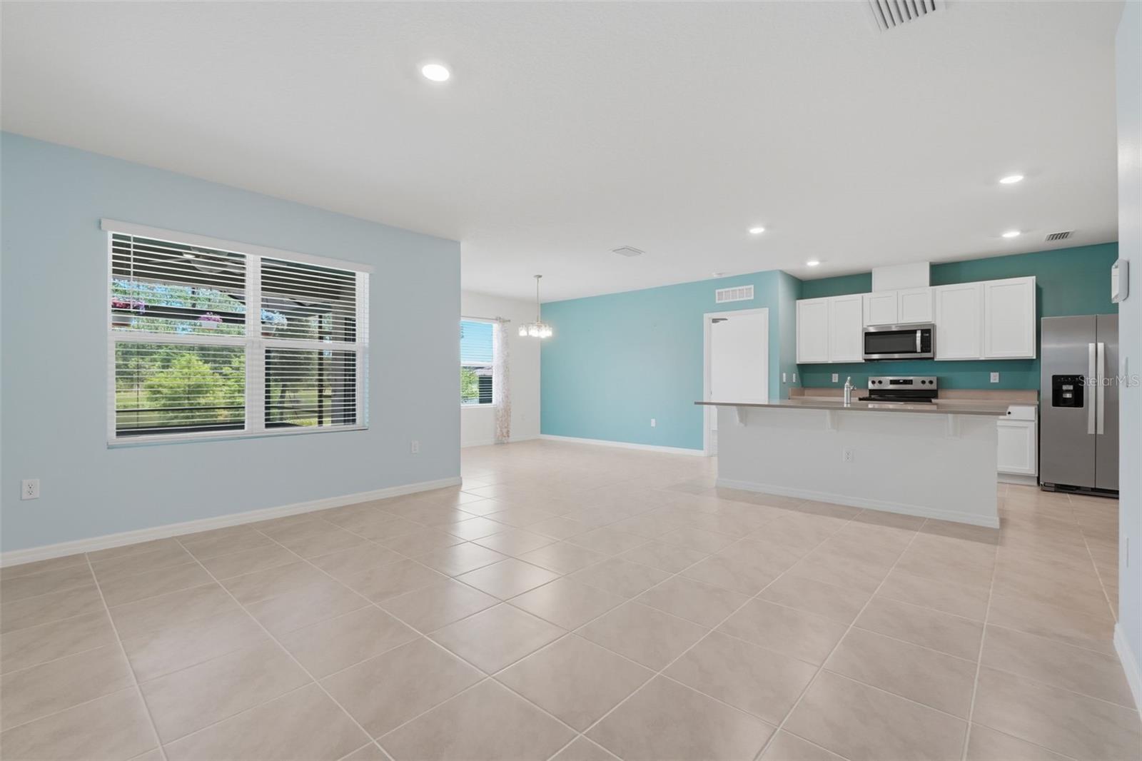 EDGEMONT - Residential