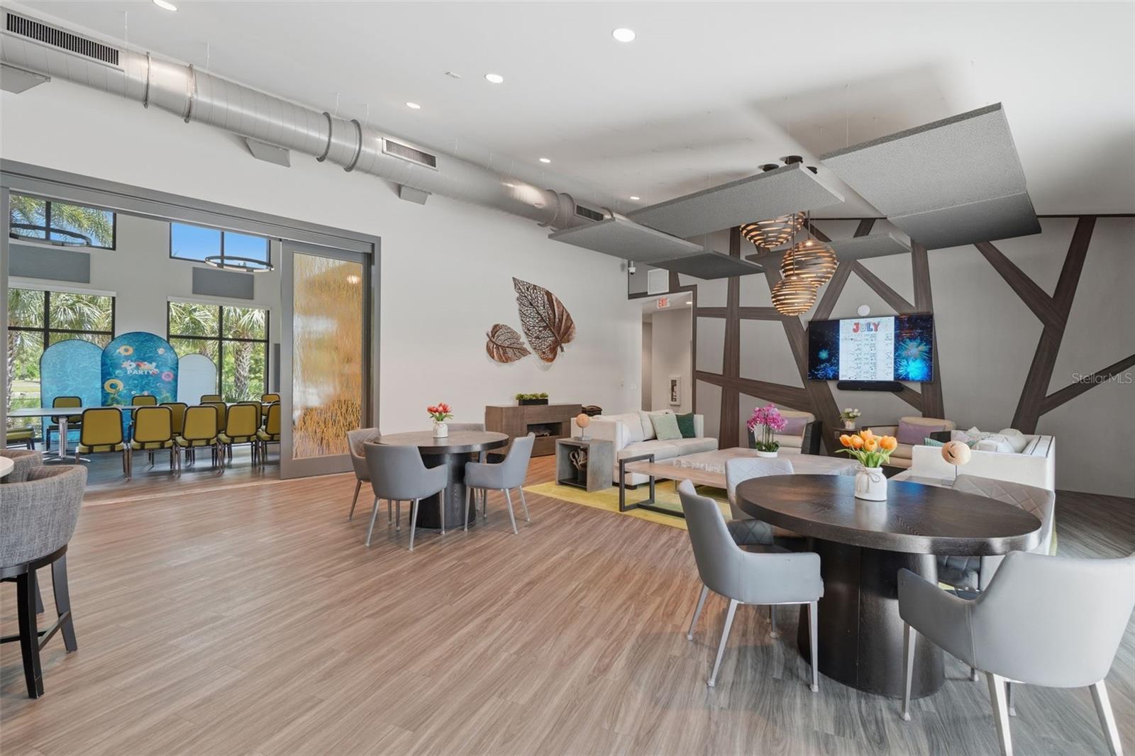 EDGEMONT - Residential