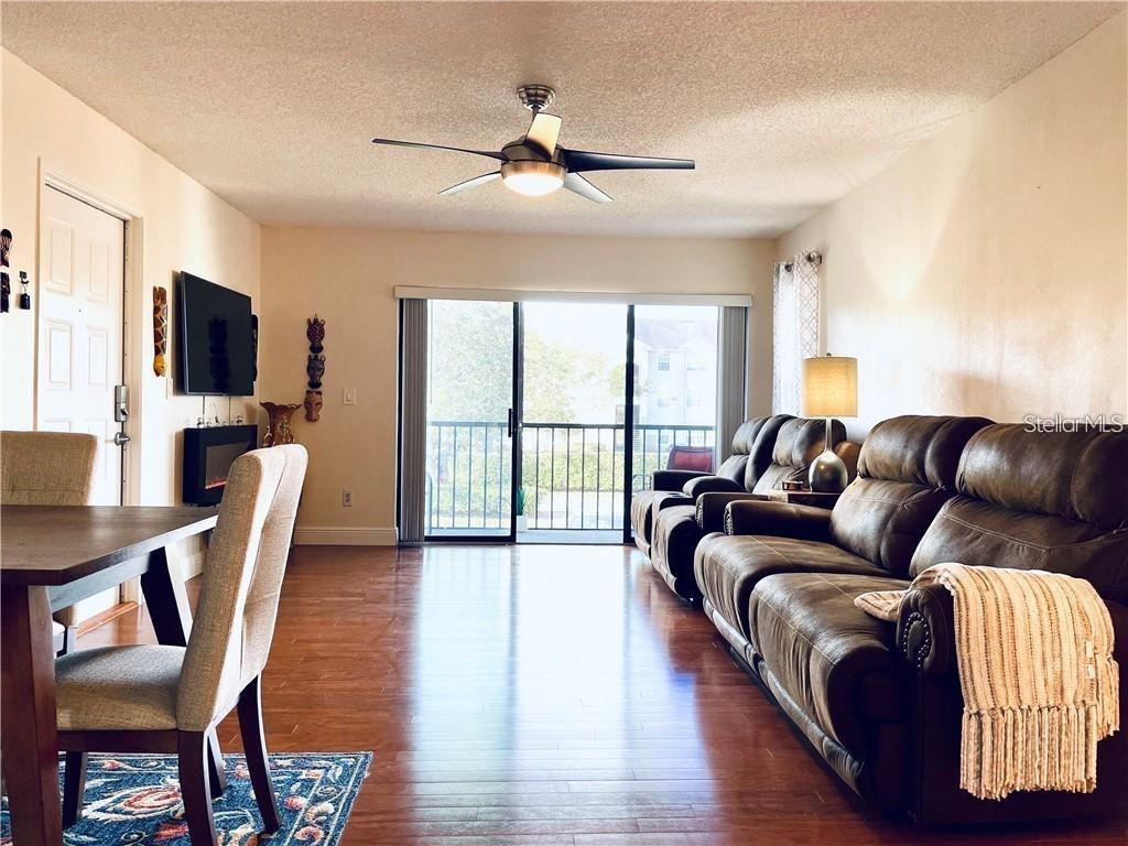 PINE RIDGE CLUB VILLAGE 1 PH 2 A CONDO BLDG 17 - Residential Lease