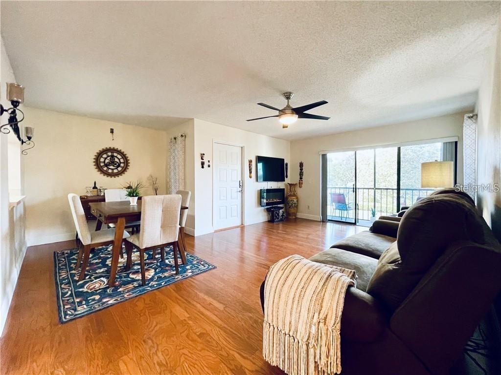 PINE RIDGE CLUB VILLAGE 1 PH 2 A CONDO BLDG 17 - Residential Lease