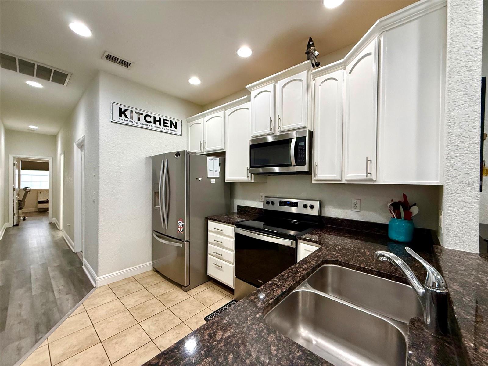 MAGNOLIA POINTE SUB - Residential Lease