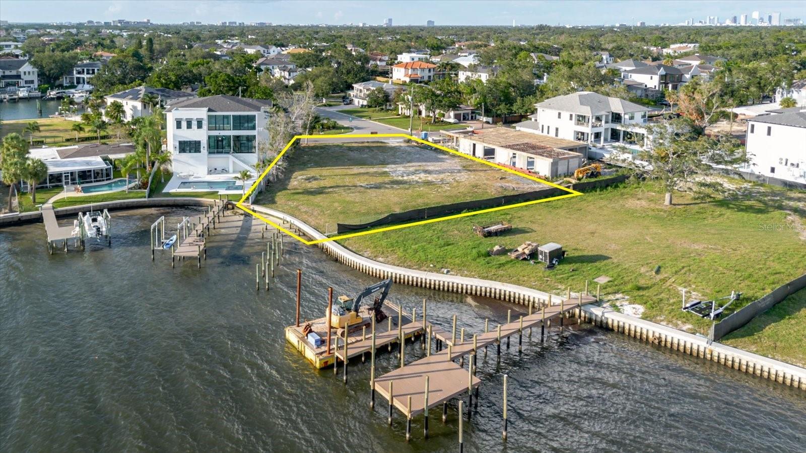 SUNSET PARK ISLES UNIT 1 - Land