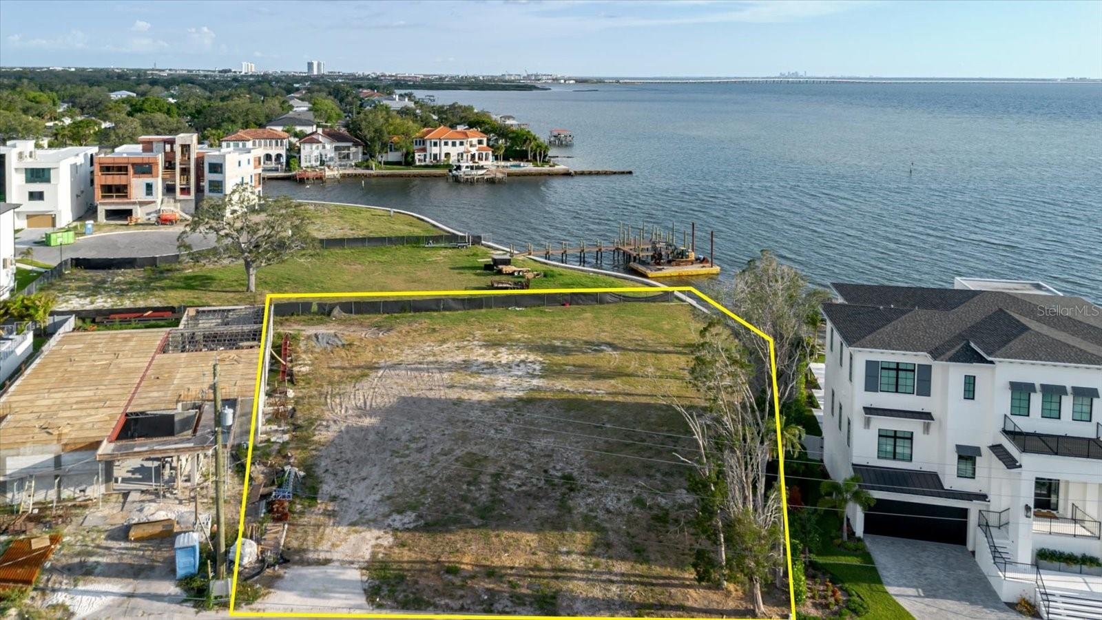 SUNSET PARK ISLES UNIT 1 - Land