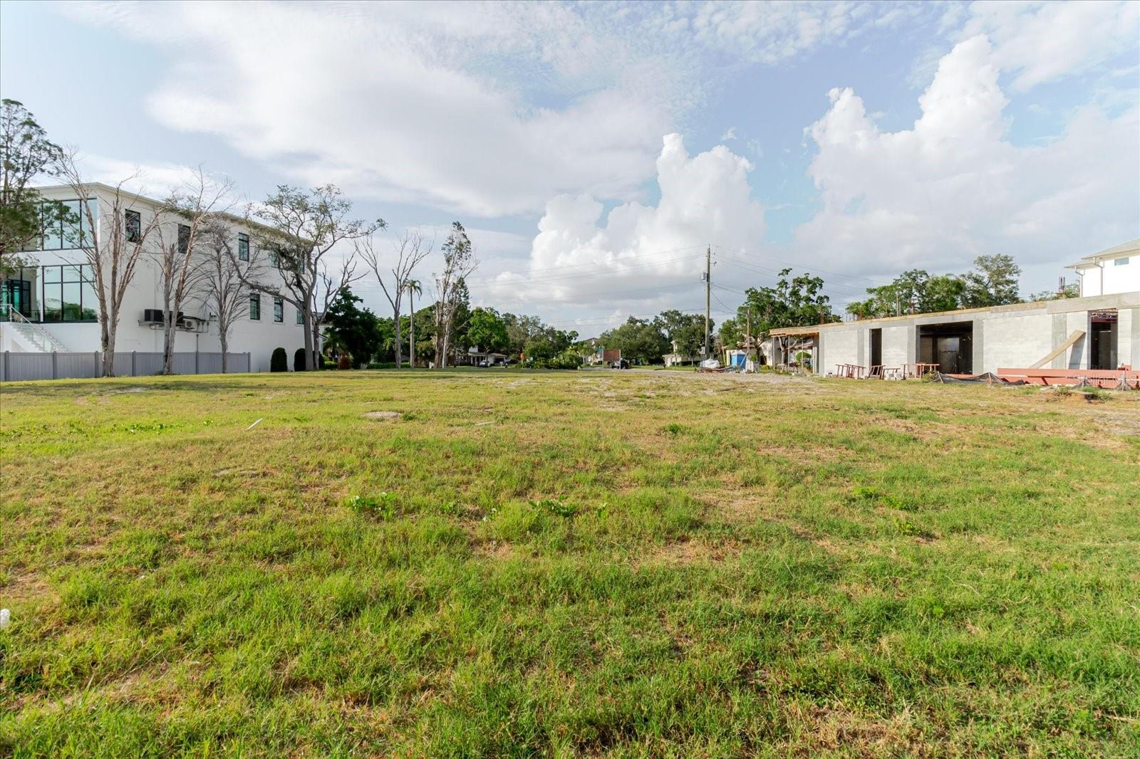 SUNSET PARK ISLES UNIT 1 - Land