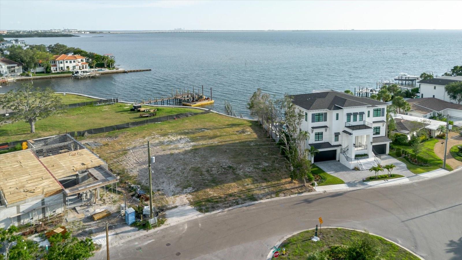 SUNSET PARK ISLES UNIT 1 - Land