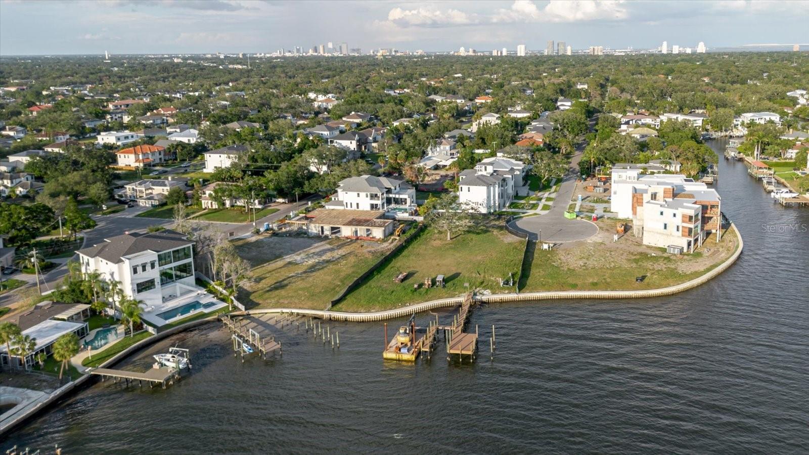 SUNSET PARK ISLES UNIT 1 - Land
