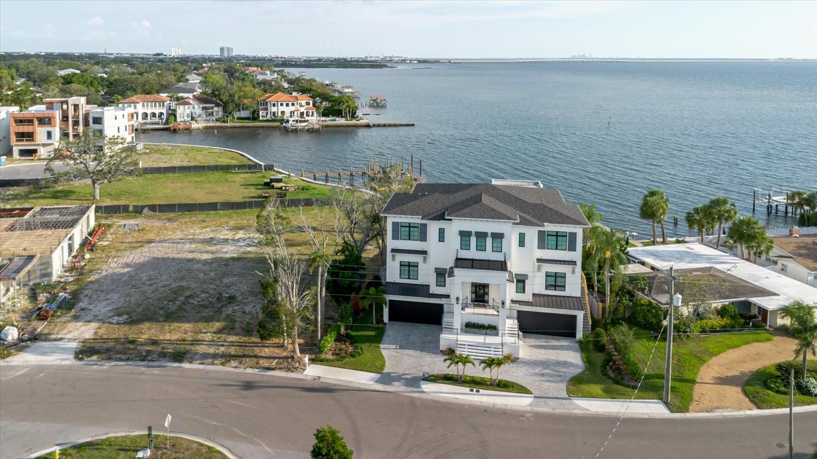 SUNSET PARK ISLES UNIT 1 - Land
