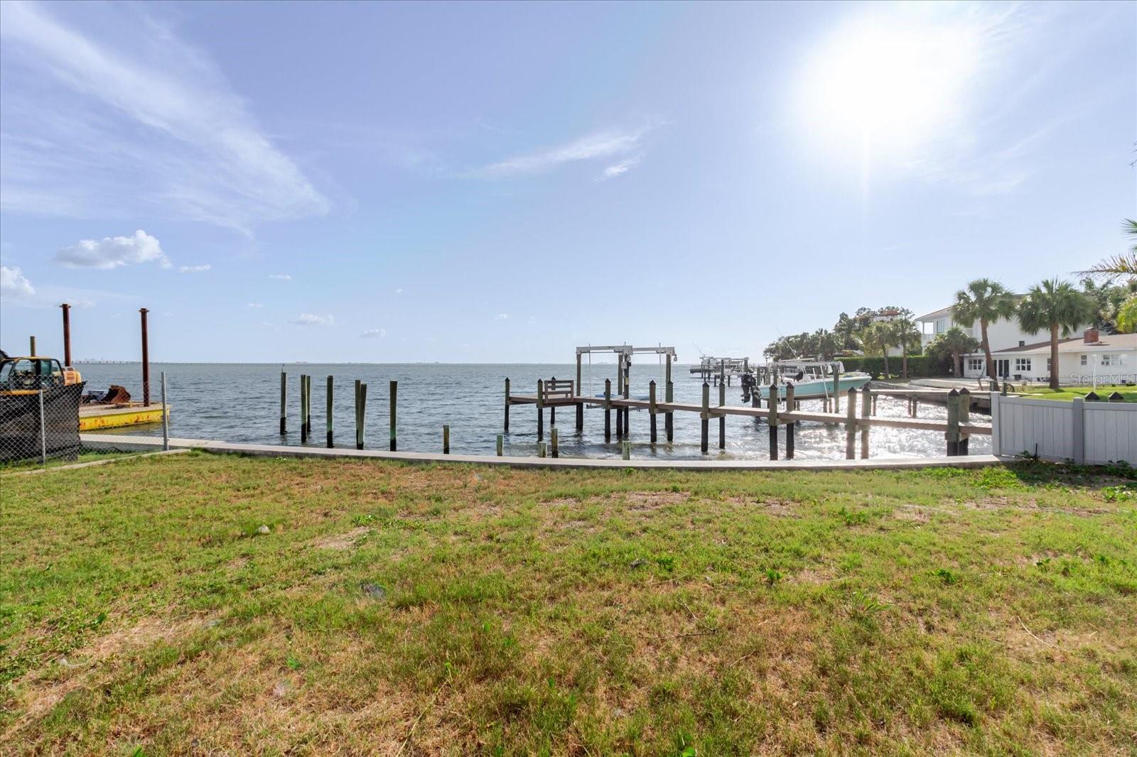SUNSET PARK ISLES UNIT 1 - Land