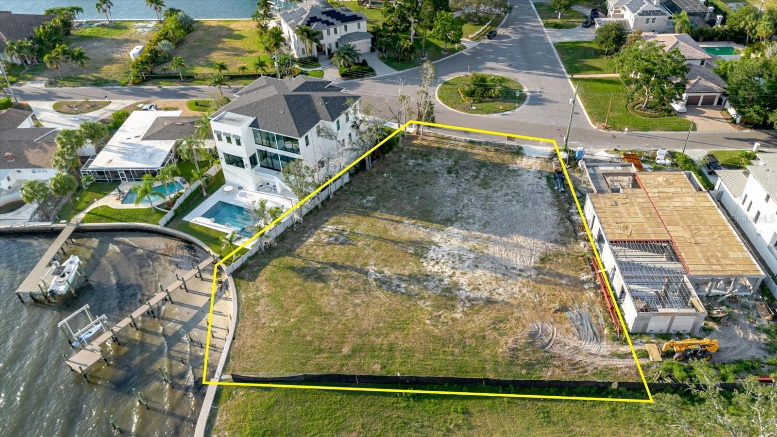 SUNSET PARK ISLES UNIT 1 - Land