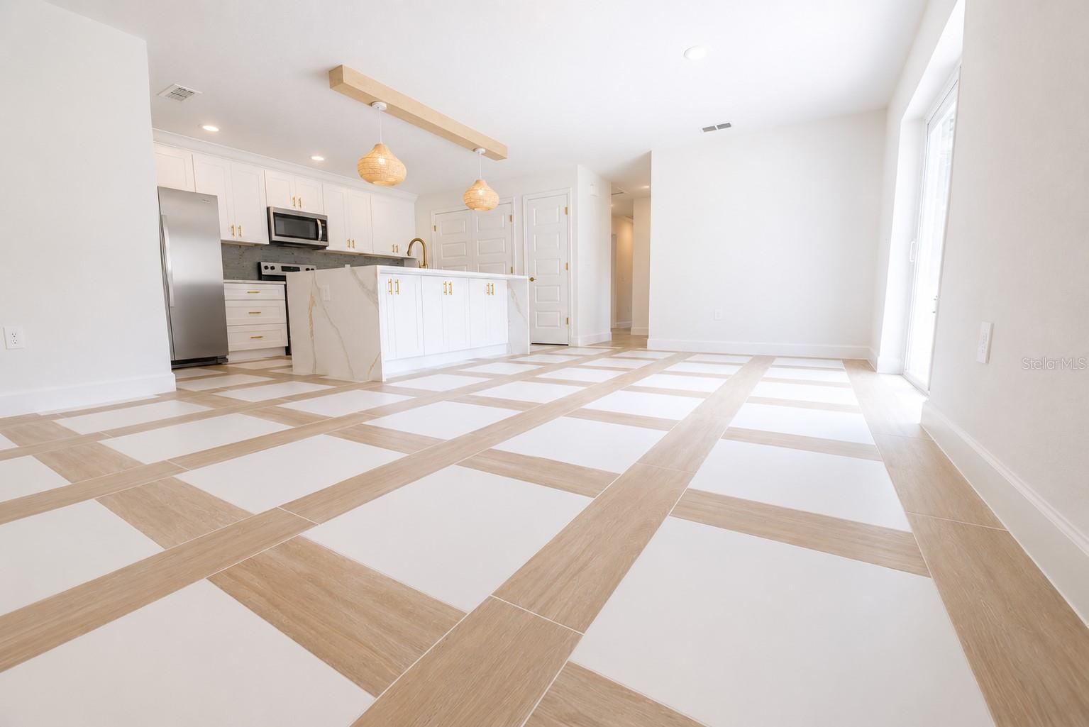 WINDEE TOWER ESTATES - Residential