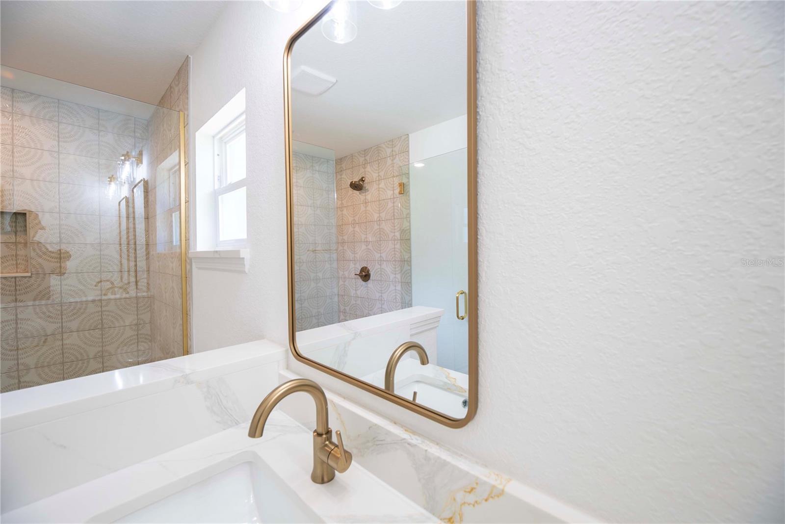 WINDEE TOWER ESTATES - Residential