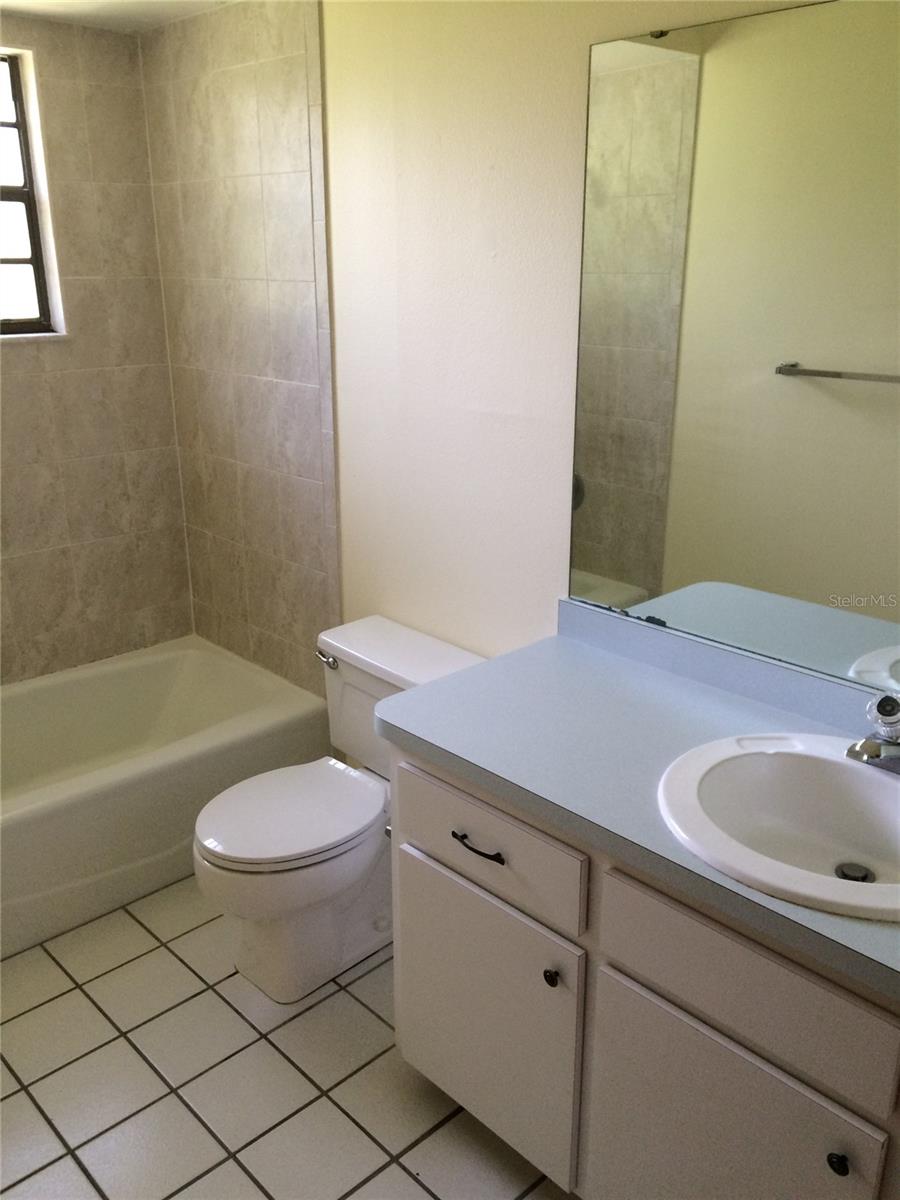 BRADEN WOODS PH III - Residential Lease
