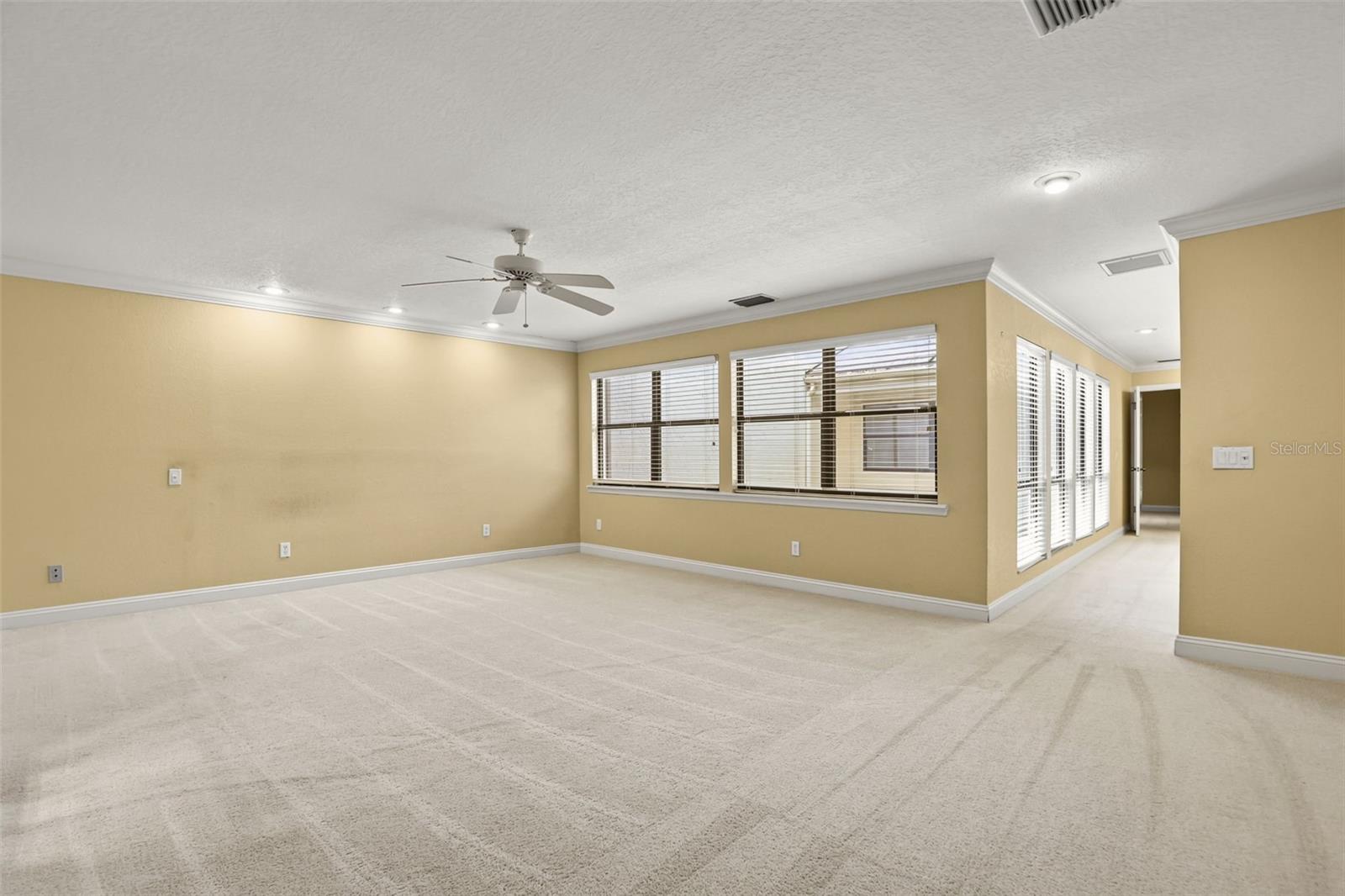 QUARTERS AT WINTER PARK CONDO - Residential