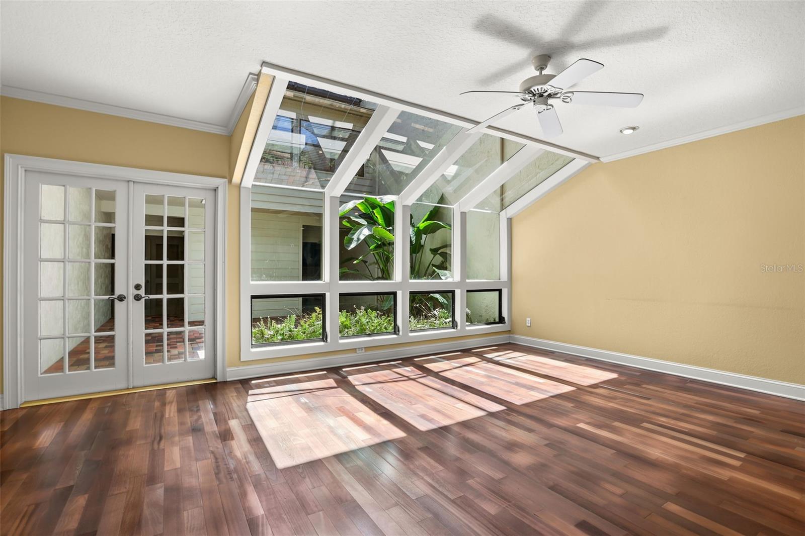 QUARTERS AT WINTER PARK CONDO - Residential