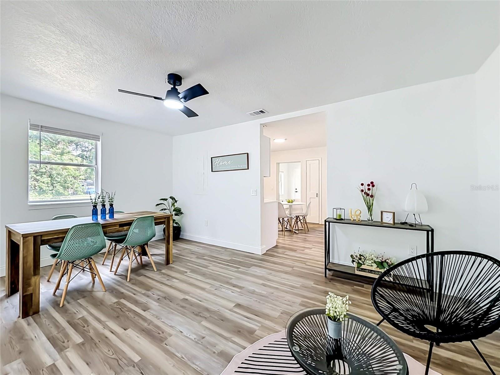 LYNNWOOD - Residential