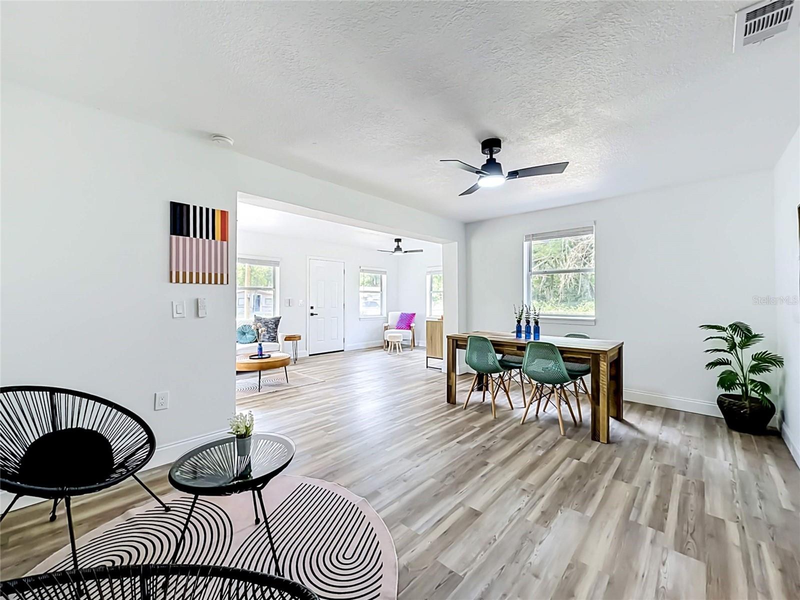 LYNNWOOD - Residential