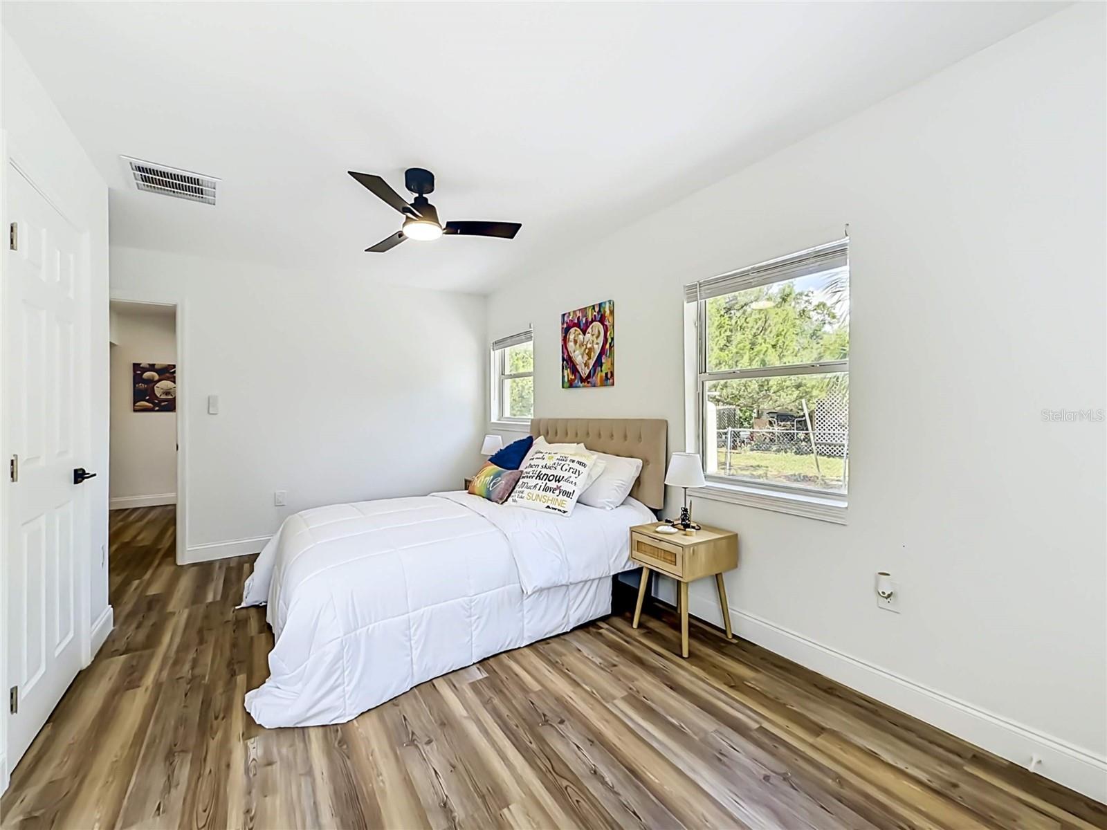 LYNNWOOD - Residential