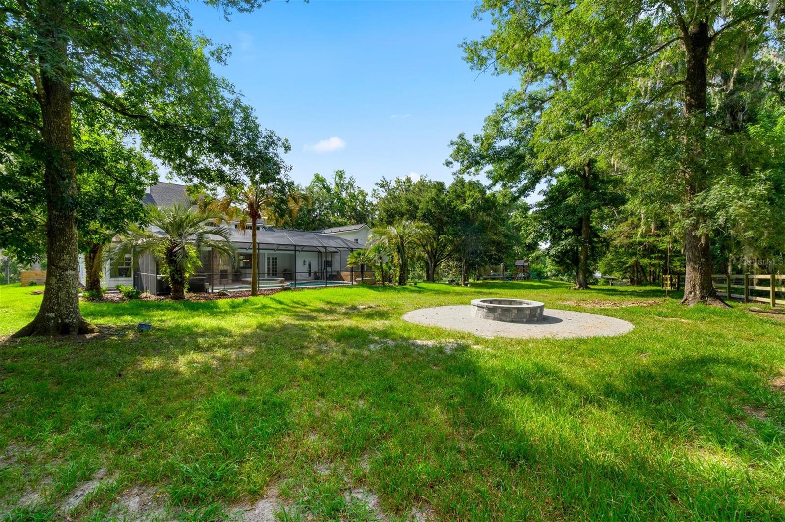 SANCTUARY OAKS - Residential