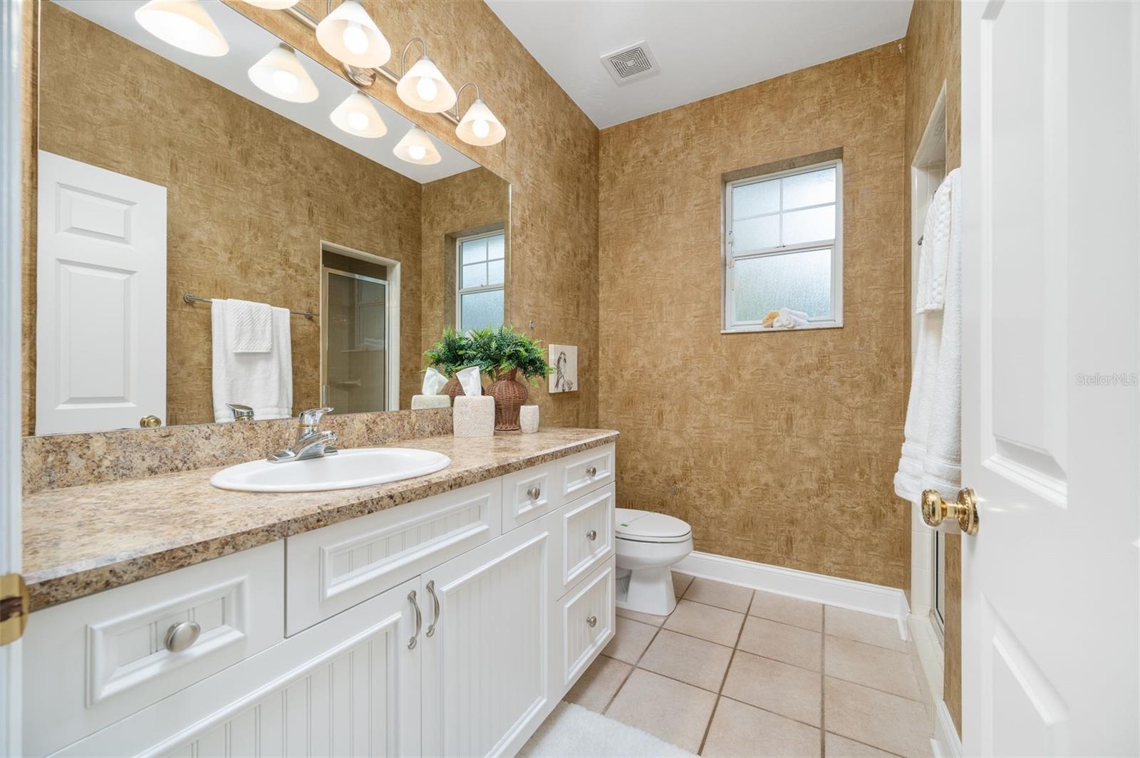 SANCTUARY OAKS - Residential