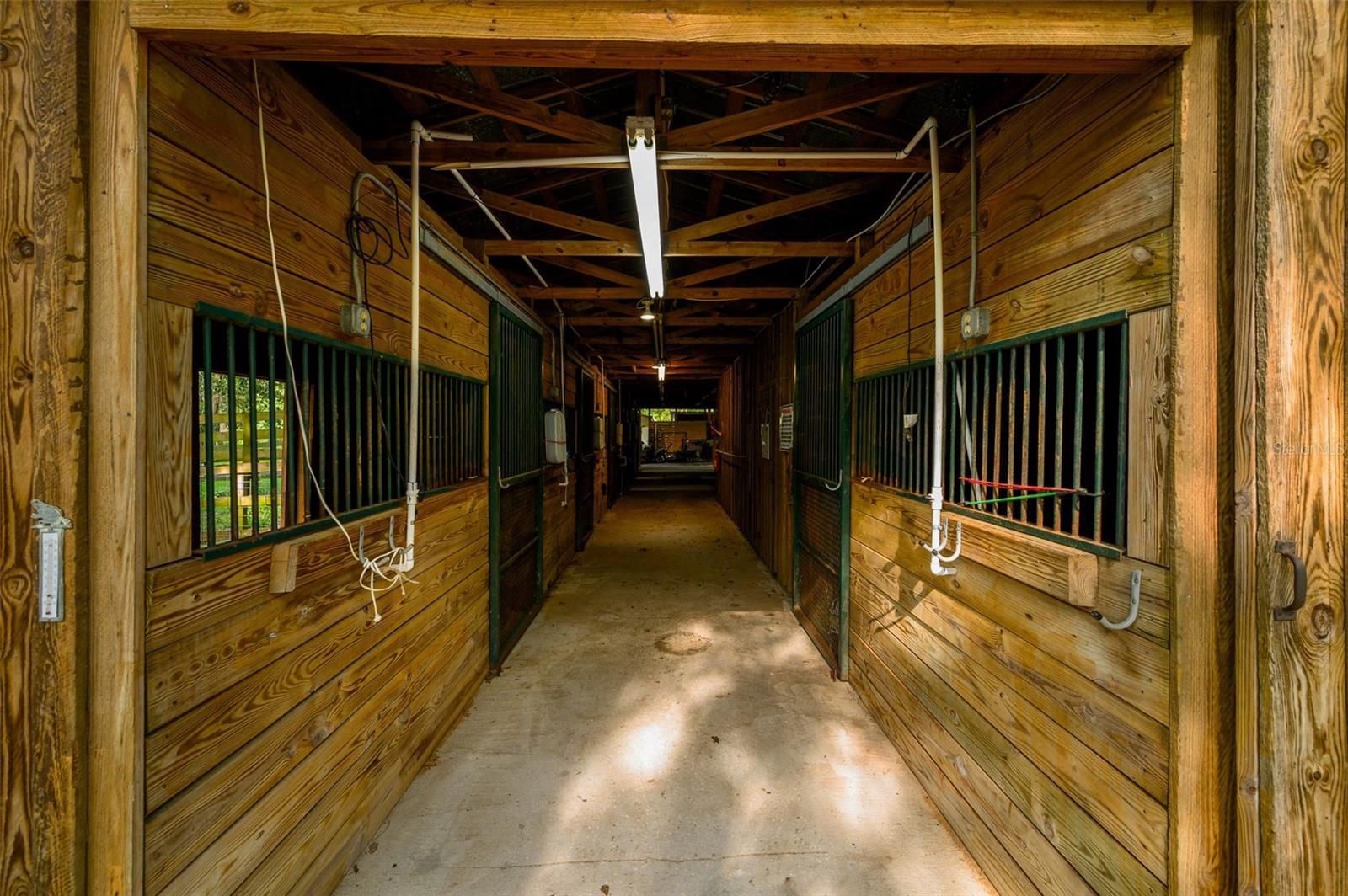 SANCTUARY OAKS - Residential